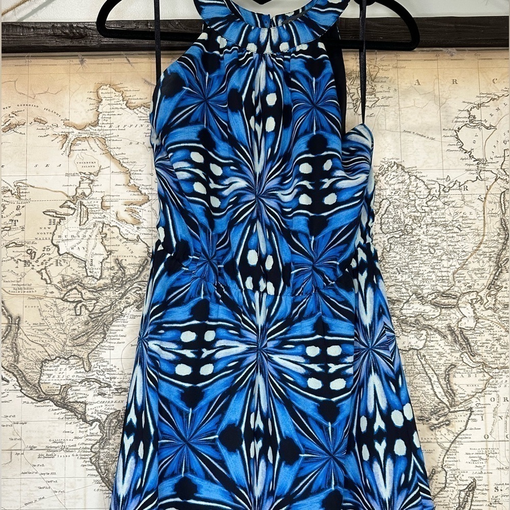Outback Red Blue Print Maxi - S - Picture 2 of 11